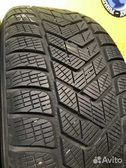 Pirelli Scorpion Winter 235/55 R17 103V