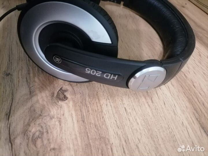 Наушники Sennheiser HD205