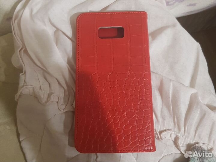 Продам чехол-книжку на Samsung galaxy s 8 +