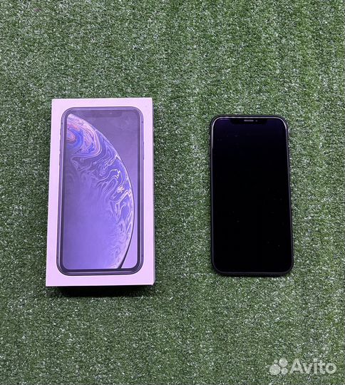 iPhone Xr, 64 ГБ