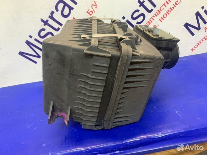 Корпус воздушного фильтра Mitsubishi Airtrek CU2W