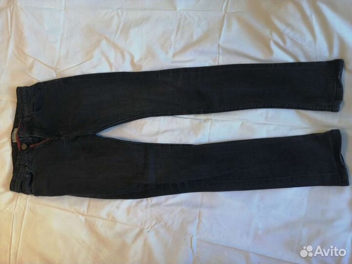 Джинсы pull and bear узкие