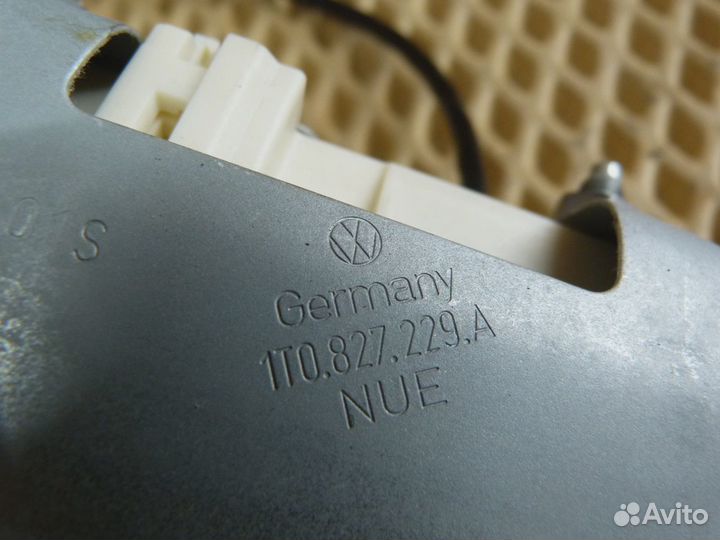 Камера заднего вида VW Passat B7 2011-2015 (5N0827566A)