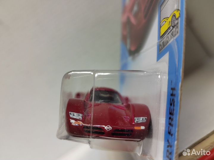 Hot Wheels Nissan R390 GTI красный, ам. карта