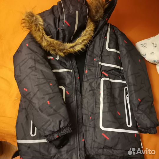 Зимняя куртка парка для мальчика 146-152