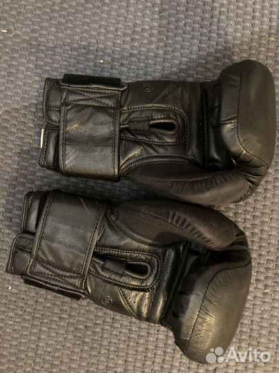 Hayabusa Tokushu Regenesis 14oz бокс перчатки