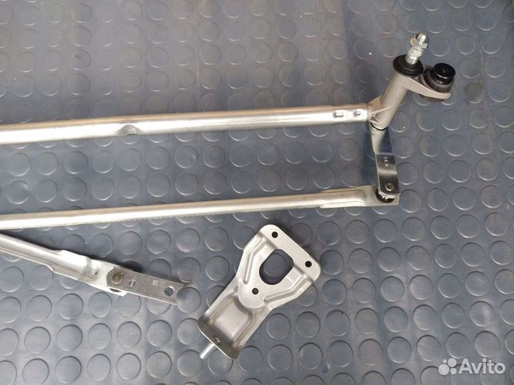 Трапеция стеклоочистителя Шкода Октавия