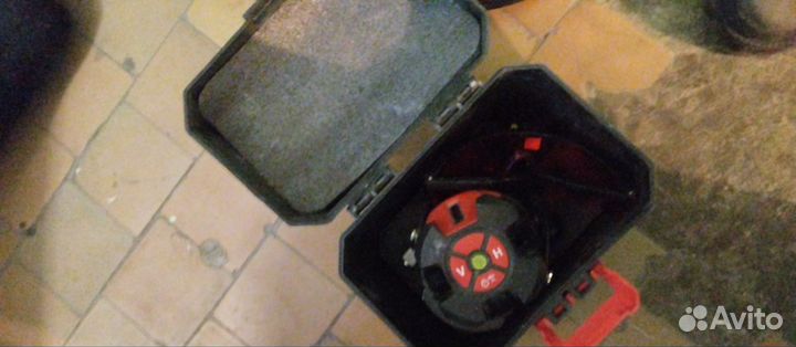 Построитель лазерный