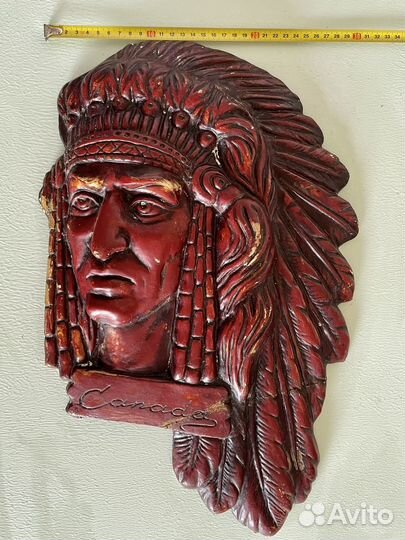 Голова индейца из гипса