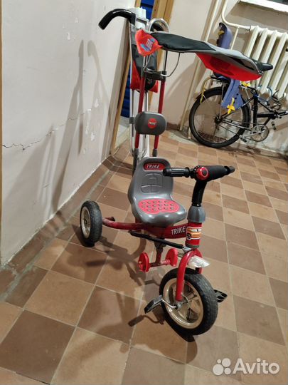 Трехколесный велосипед с родительской ручкой