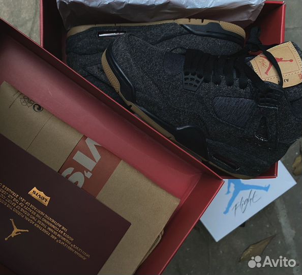 Nike Air Jordan 4 Retro x Levis Tag (41 размер)