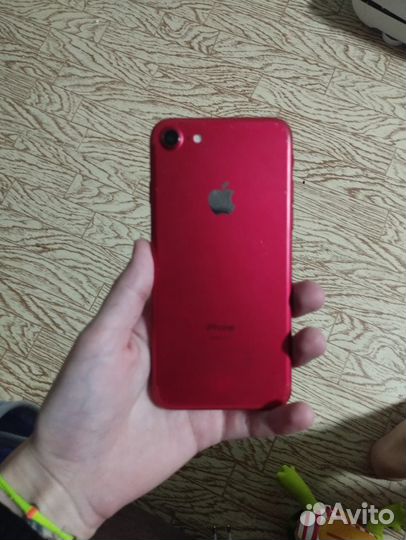 iPhone 7, 32 ГБ