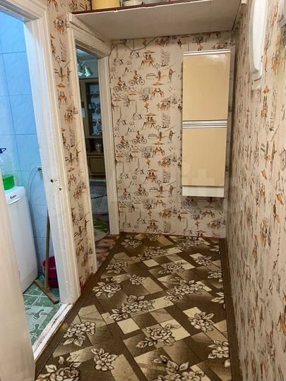 2-к. квартира, 43 м², 3/3 эт.
