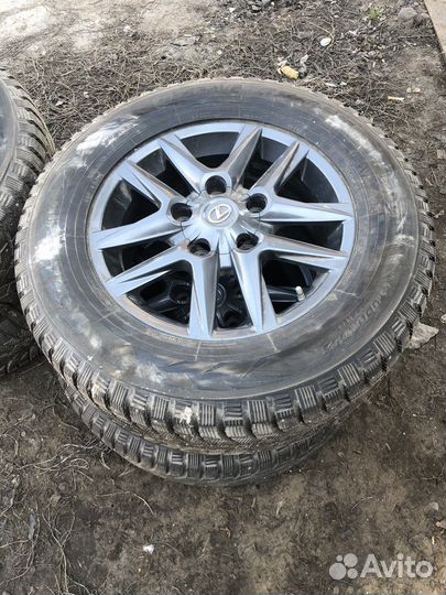 R18 Toyo Observe G-02 Plus 285/60, PCD 5x150 DIA 54