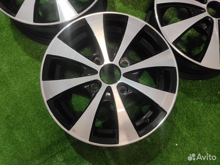 Литые диски r14 4x114.3 Tech-Line