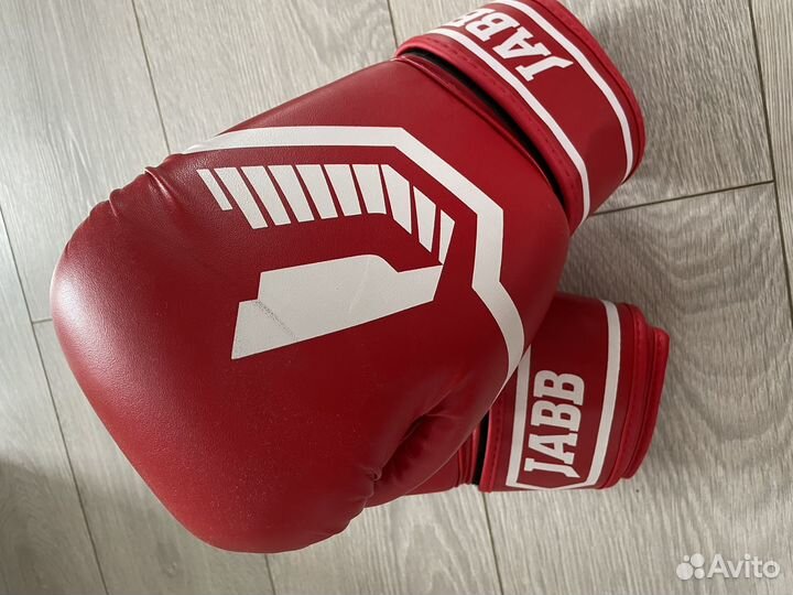 Продам новые боксёрские перчатки