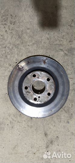 Диск тормозной передний Toyota Camry V40