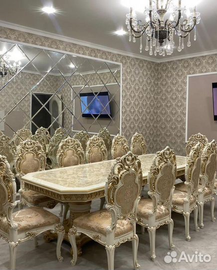 Стол Голд нев