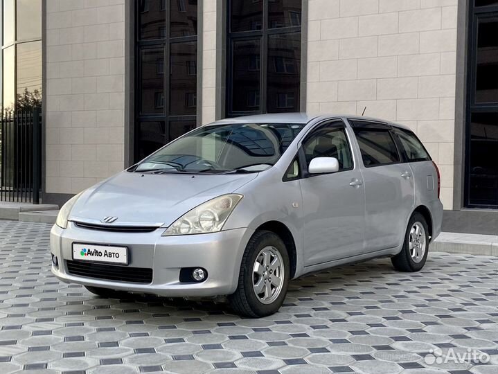 Toyota Wish 1.8 AT, 2003, 150 000 км