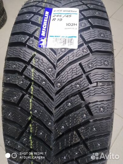 Michelin X-Ice North 4 245/45 R19 102H