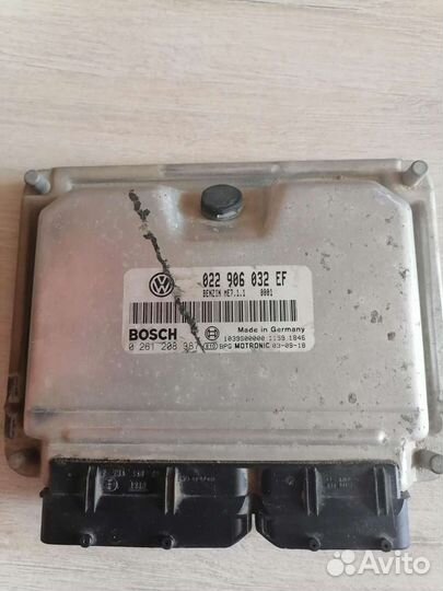 Блок управления двигателем Touareg 3.2