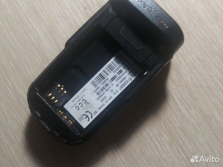 Телефон sony Ericsson z710l