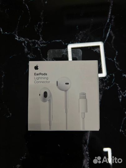 Наушники Apple EarPods Lightning Оригинал Новые