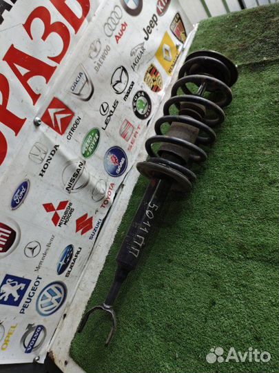 Стойка подвески передняя Audi A4 B5 ADP 1997