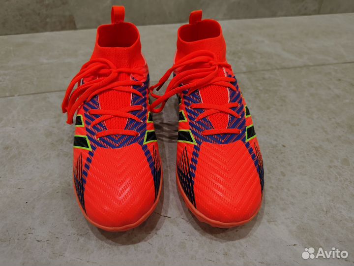 Сороконожки adidas predator