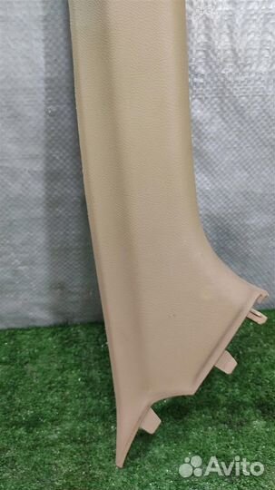 Обшивка правой стойки Honda CR-V 3 (RE) 2009