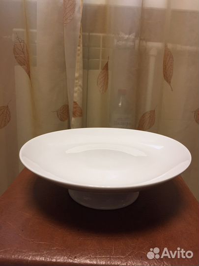 Блюдо для торта на ножке