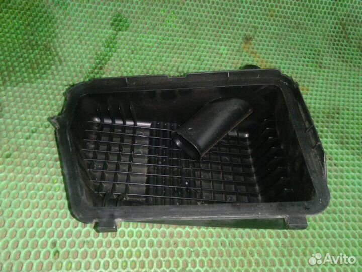 Крышка воздушного фильтр Chevrolet Rezzo A16DMS