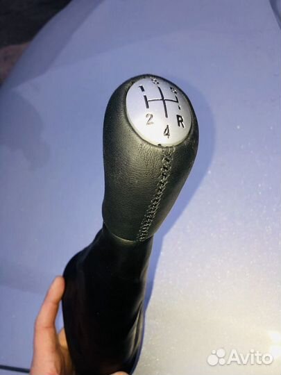 Кожаная ручка кпп для Ларгус, Логан, Дастер