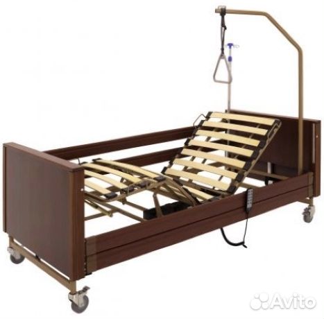 Медицинская кровать железная с механизмом