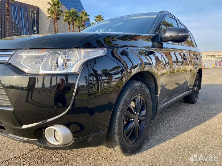 Mitsubishi Outlander 2.4 CVT, 2013, 269 362 км