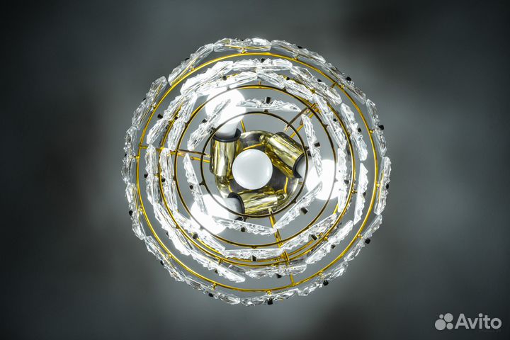 Винтажная люстра Искра 50 хрусталей
