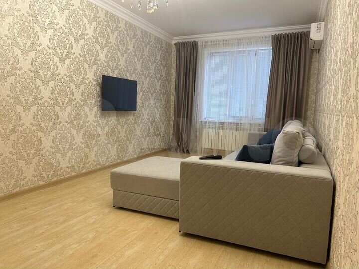 2-к. квартира, 70 м², 3/4 эт.