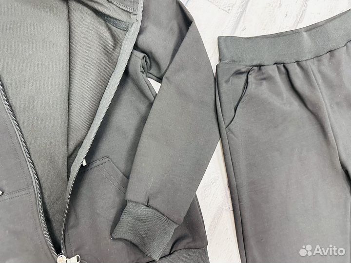 Спортивный костюм для мальчика черный 122-158 см