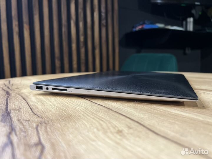 Ультрабук Asus