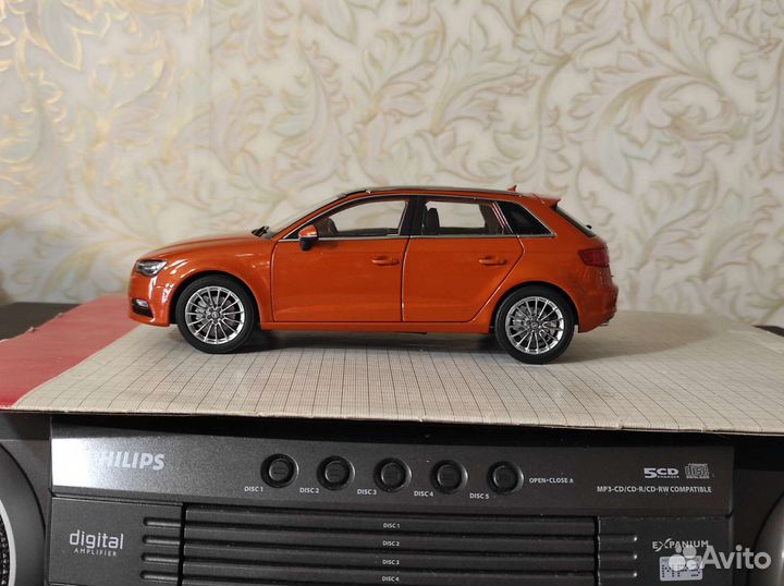 2014 Audi A3 Sport Back 1/18 Paudi Dealer E