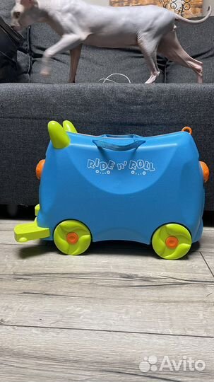 Чемодан на колесах