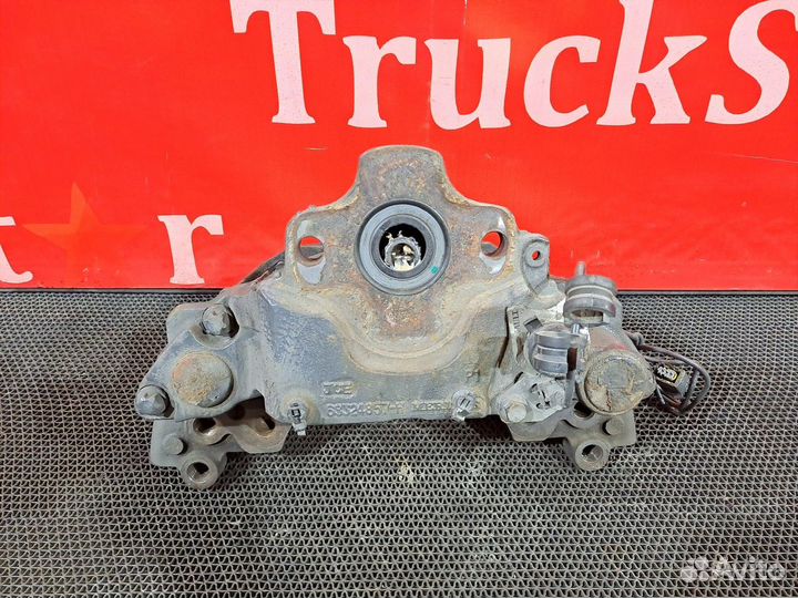 Суппорт правый