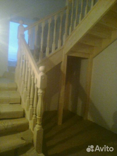 Деревянные лестницы на заказ