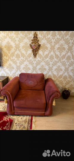 Диван и 2 кресла
