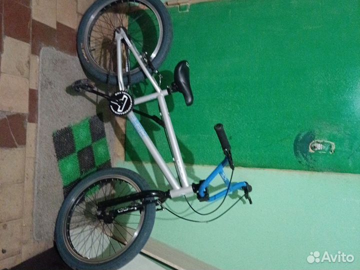 Трюковой велосипед bmx tech team