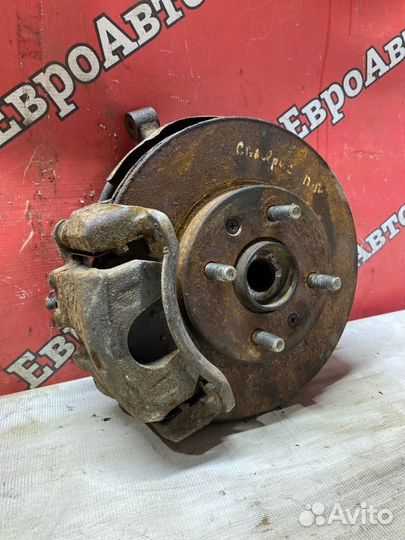 Кулак поворотный передний левый Hyundai Solaris 1