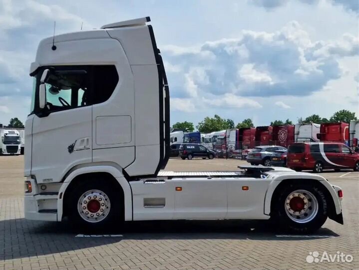 Pазбираем грузовик Scania 6 series с 2016