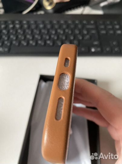 iPhone 13 pro Leather case чехол