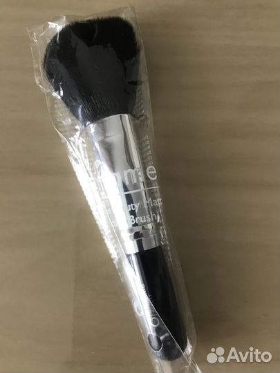 Кисть для пудры и румян Matt Perfection Brush