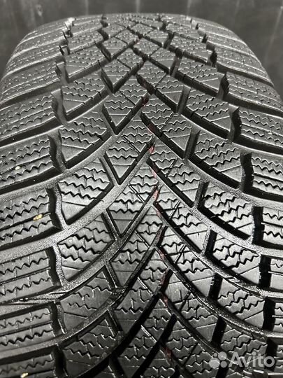 Bridgestone Blizzak LM-005 225/45 R18